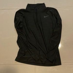 Nike half zip sweater shirt